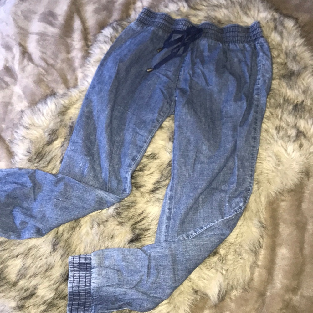 Drawstring Jogger Style Jeans - Picture 2 of 4